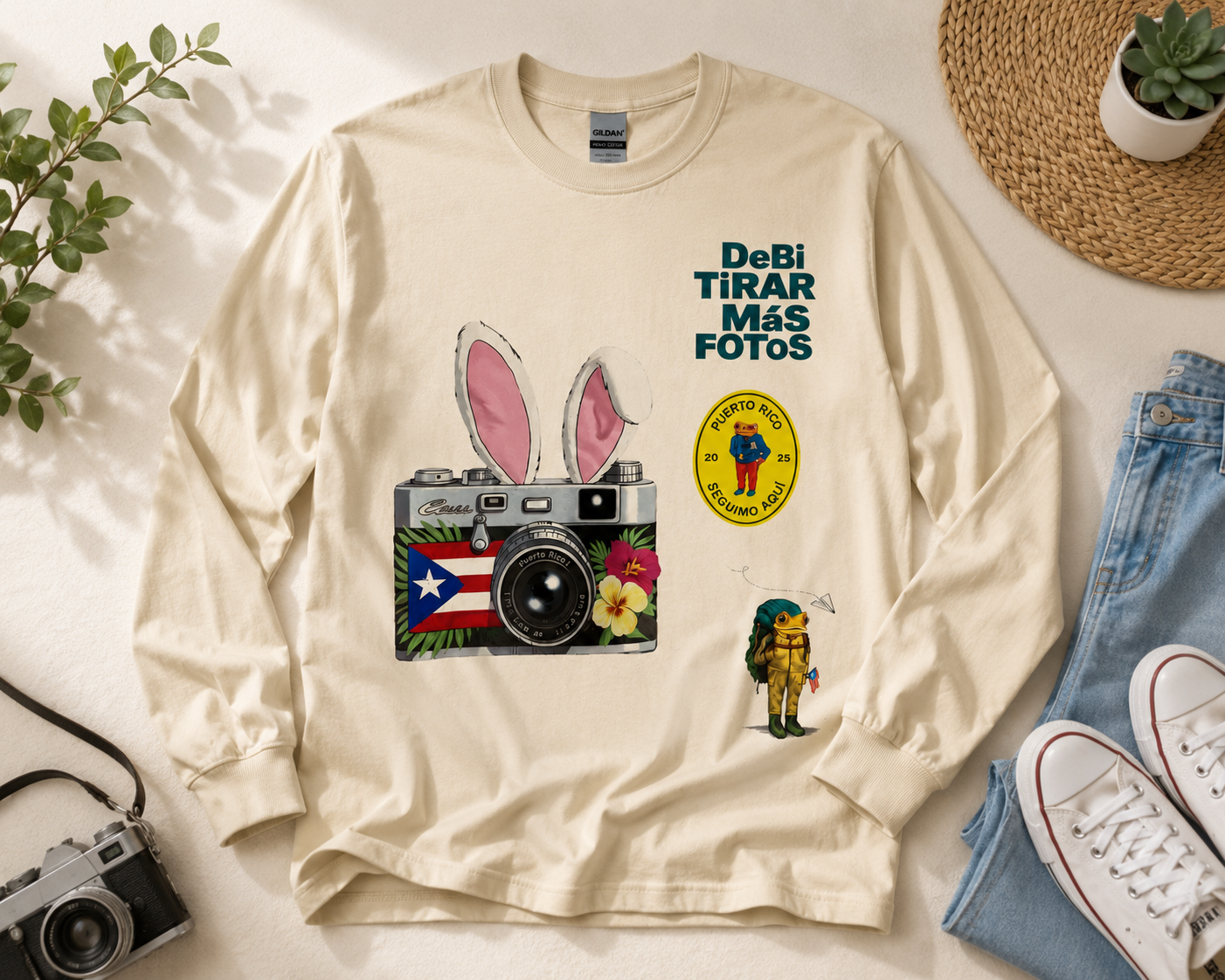 Debí Tirar Más Fotos™ | Puerto Rico Camera Graphic Long Sleeve
